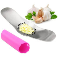 DCOU Stainless Steel Garlic Press Rocker Garlic Crusher Squeezer Slicer with Bonus Silicone Peeler