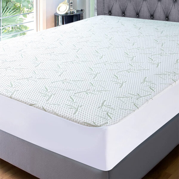 Utopia Bedding Premium Bamboo Waterproof Mattress Protector Queen 340 GSM Fits Deep Easy care